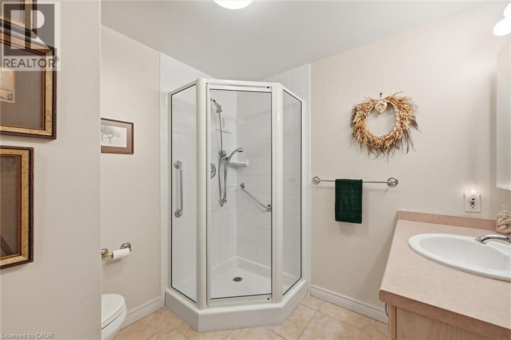 77 Governors Road Unit# 207, Dundas, Ontario  L9H 7N8 - Photo 32 - 40783979