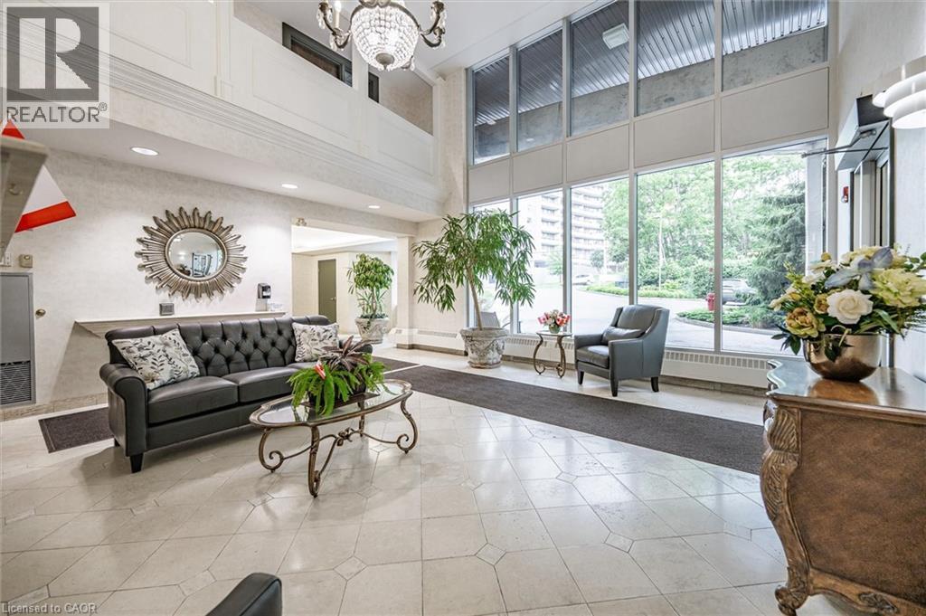 77 Governors Road Unit# 207, Dundas, Ontario  L9H 7N8 - Photo 5 - 40783979