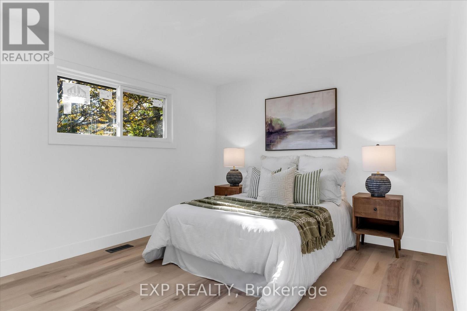 39 Grandfield Street, Hamilton, Ontario  L8T 2H1 - Photo 20 - X12493670