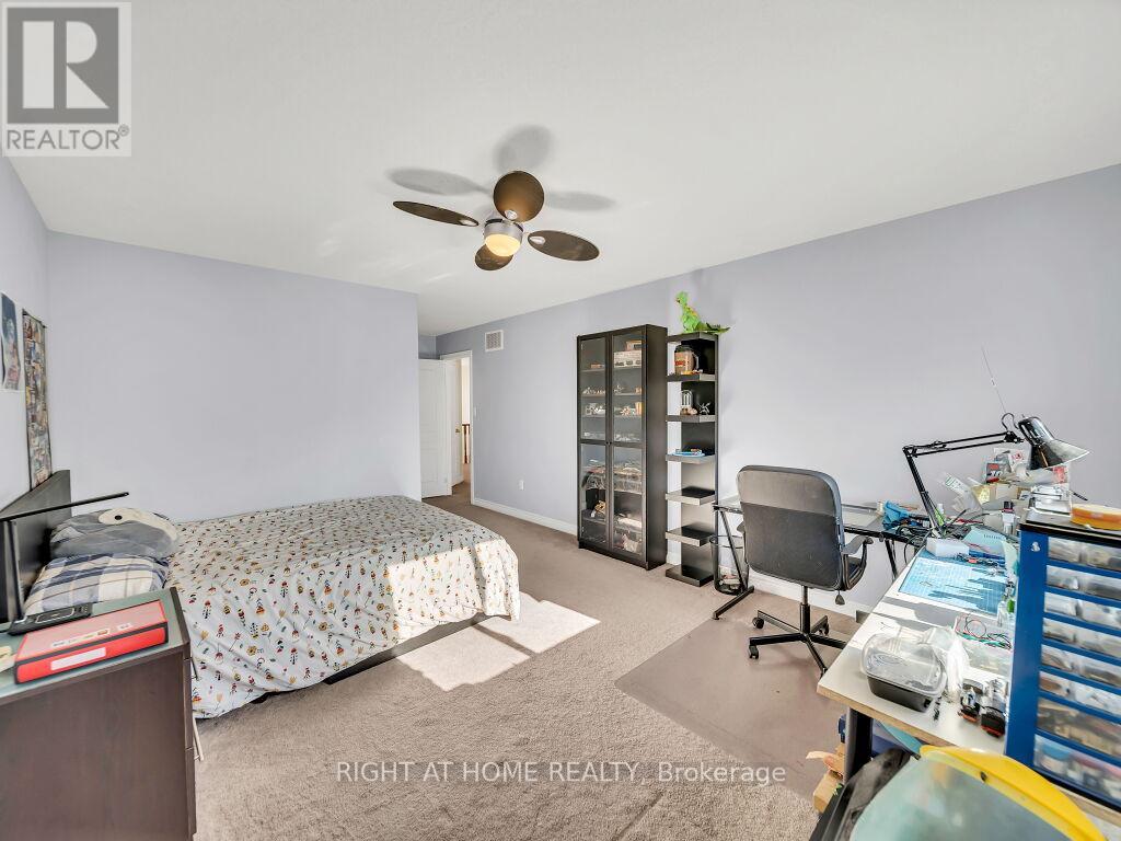 201 Hunter Way, Brantford, Ontario  N3T 0B7 - Photo 34 - X12493684