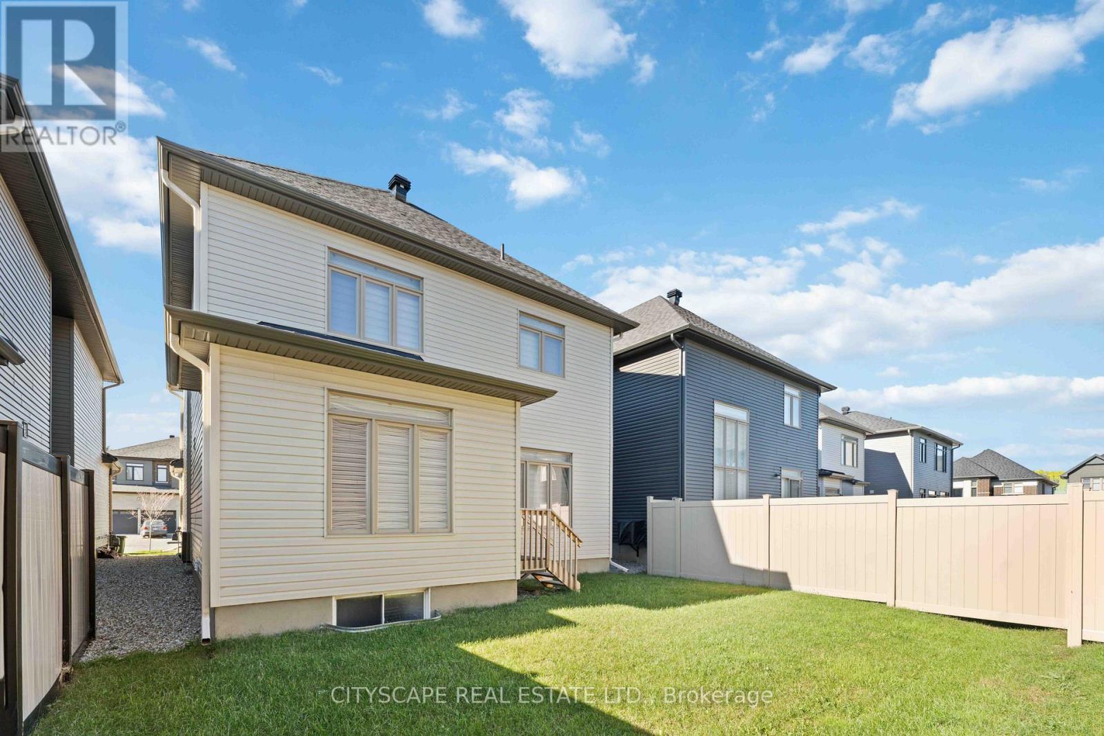 617 Kenabeek Terrace, Ottawa, Ontario  K4M 0B3 - Photo 43 - X12493688