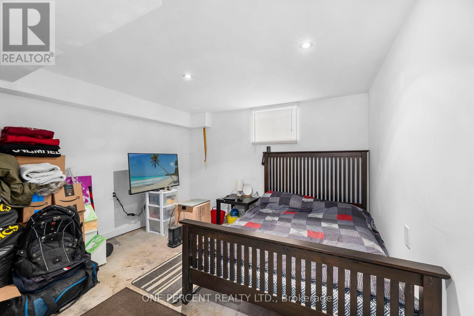 118 Nappadale Street, Kawartha Lakes, Ontario  K0M 2T0 - Photo 20 - X12493730