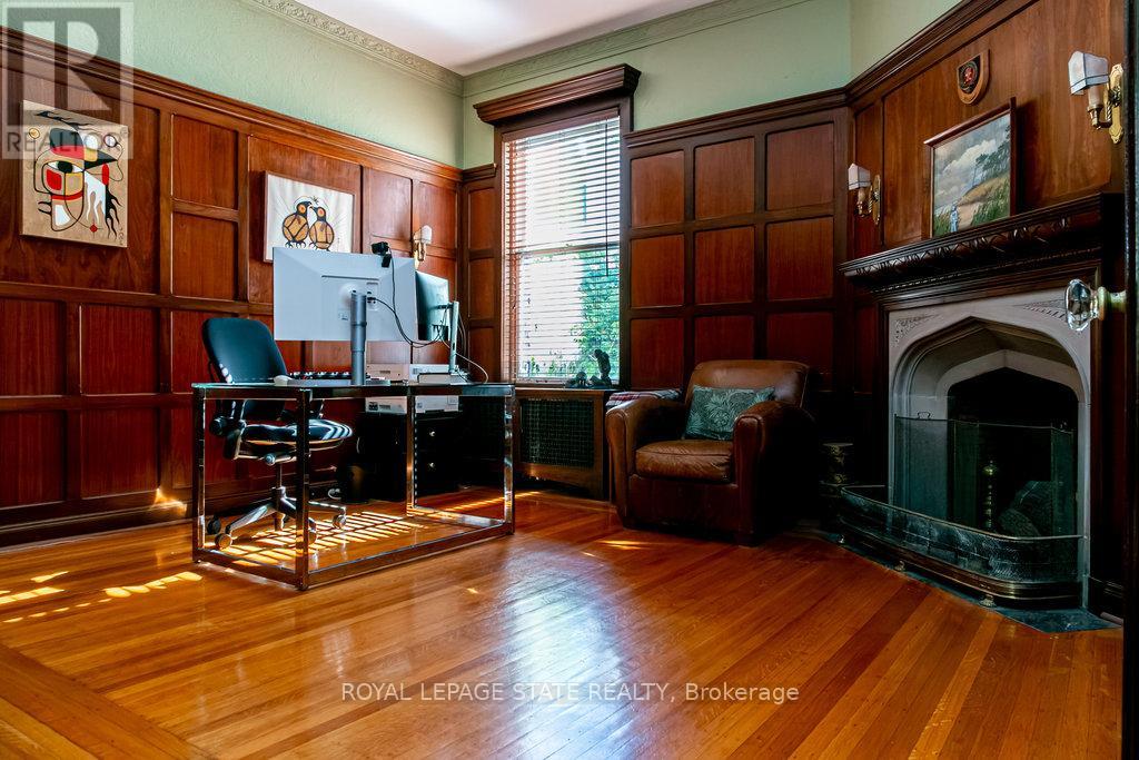 3 Turner Avenue, Hamilton, Ontario  L8P 3K4 - Photo 17 - X12493768