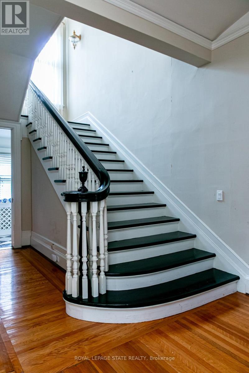 3 Turner Avenue, Hamilton, Ontario  L8P 3K4 - Photo 29 - X12493768