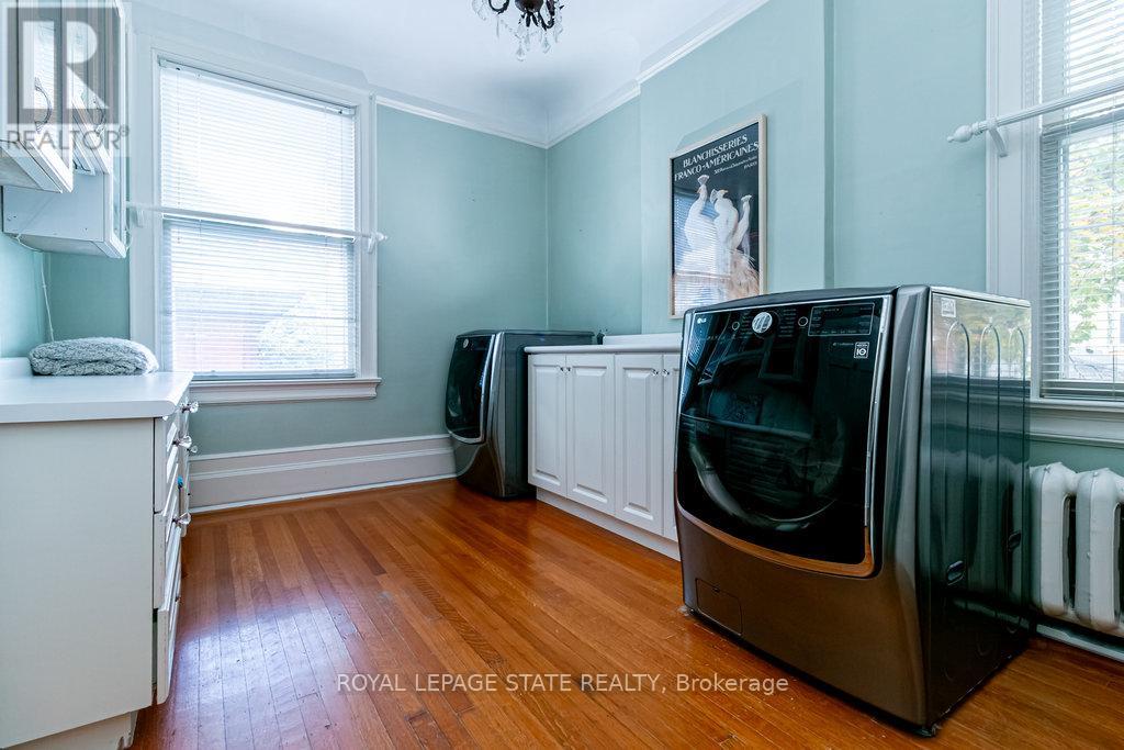 3 Turner Avenue, Hamilton, Ontario  L8P 3K4 - Photo 38 - X12493768