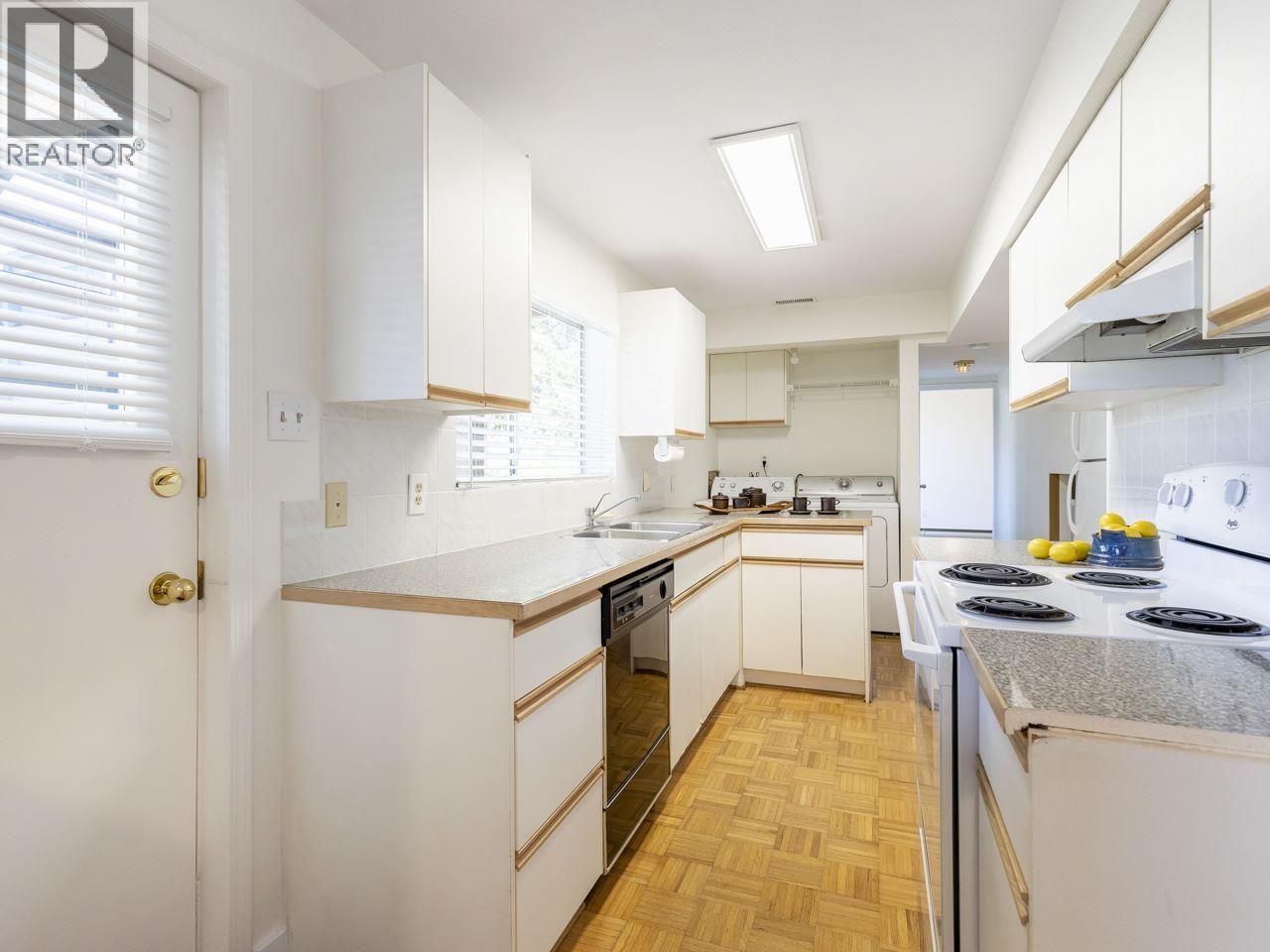 3111 Blundell Road, Richmond, British Columbia  V7C 1G2 - Photo 24 - R3063365