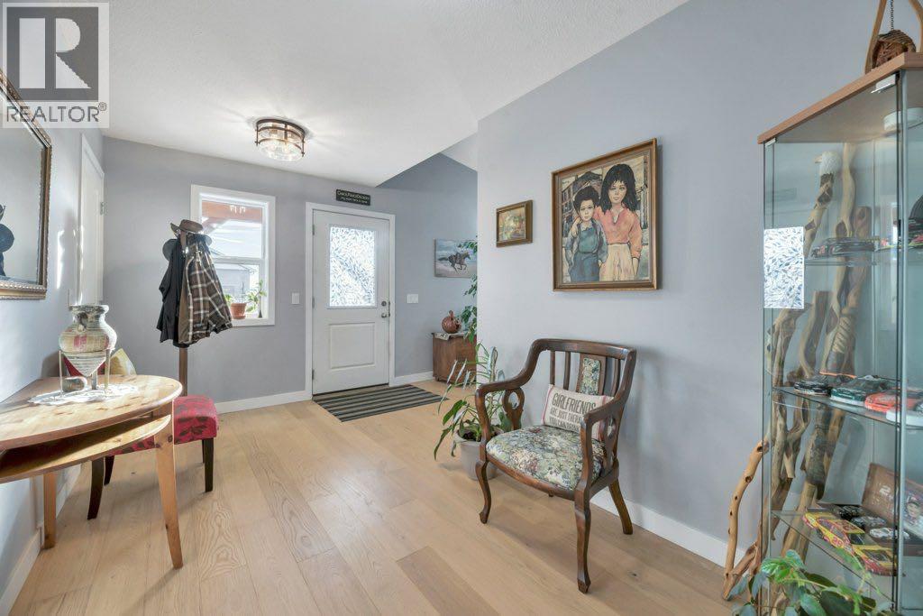 138 Westview Drive, Nanton, Alberta  T0L 1R0 - Photo 5 - A2261196