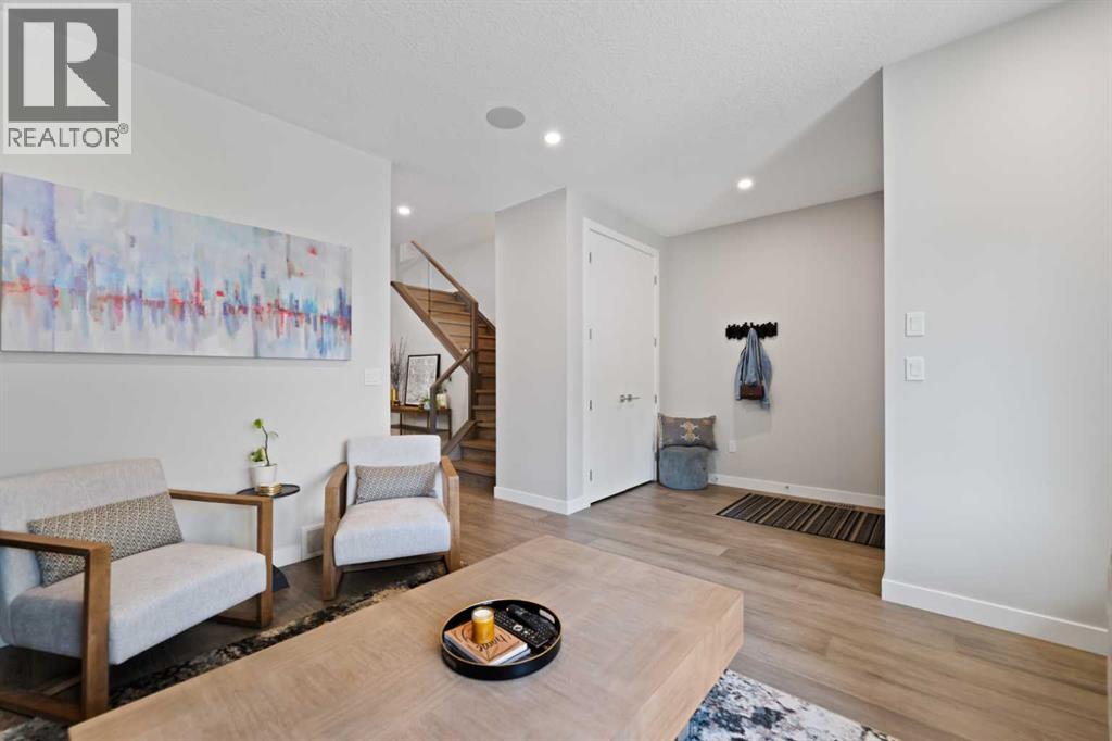 3505 41 Street Sw, Calgary, Alberta  T3E 3L4 - Photo 4 - A2261505