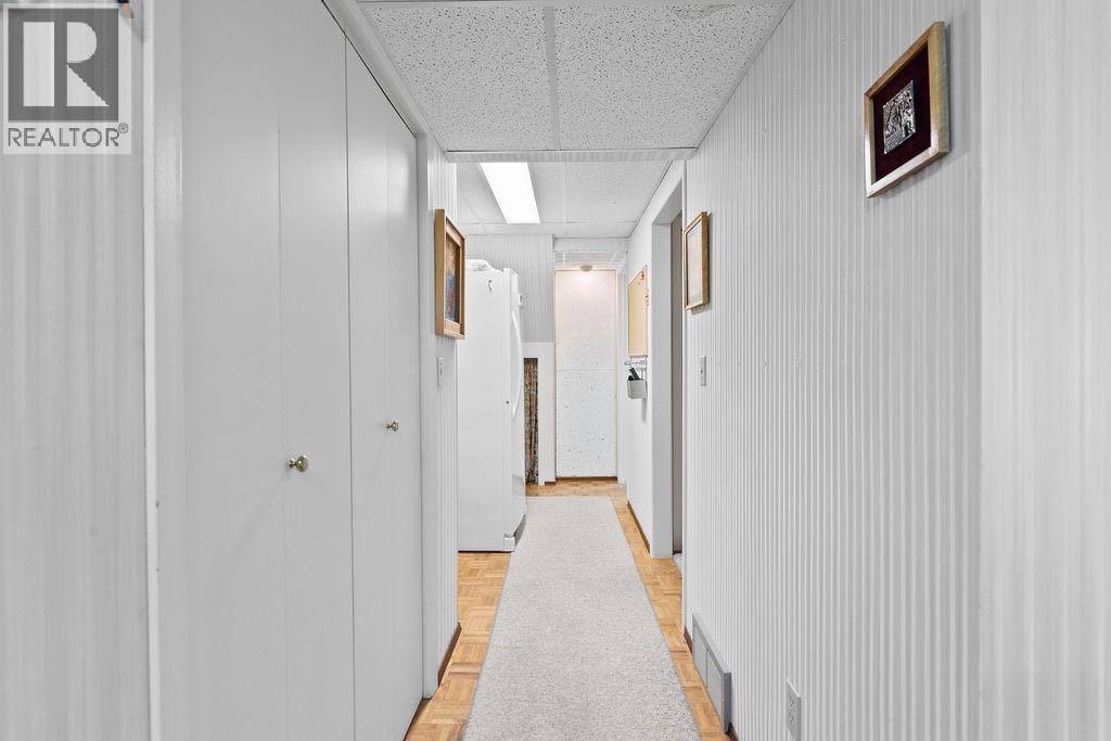 3350 Oakwood Drive Sw, Calgary, Alberta  T2V 4J4 - Photo 37 - A2267181