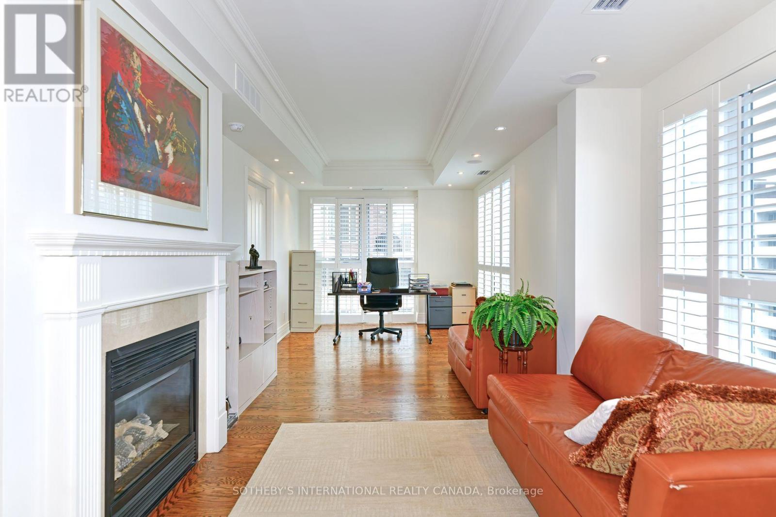 905 - 33 Delisle Avenue, Toronto, Ontario  M4V 3C7 - Photo 16 - C12493794