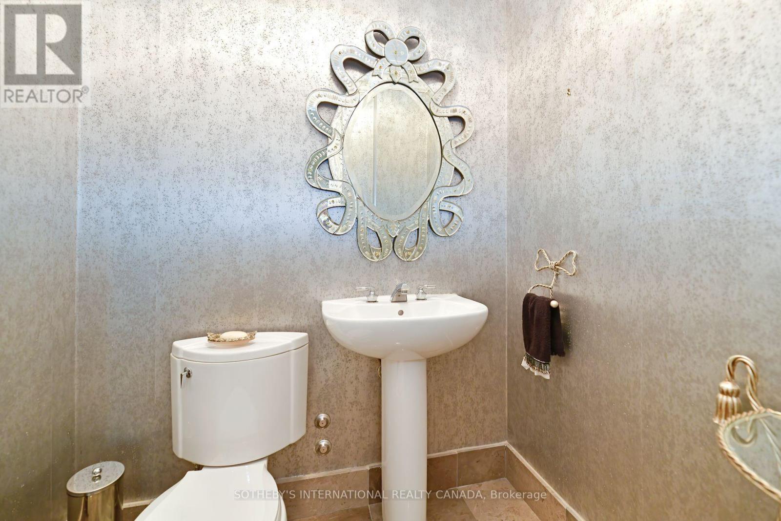 905 - 33 Delisle Avenue, Toronto, Ontario  M4V 3C7 - Photo 18 - C12493794