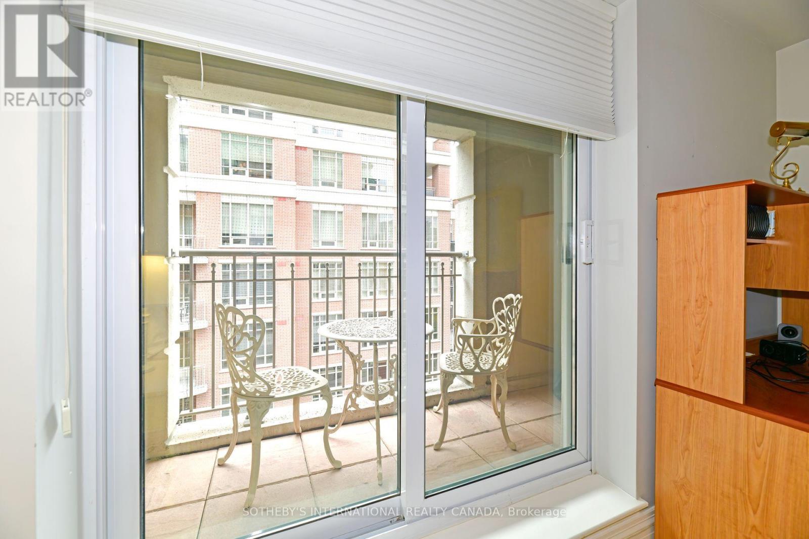 905 - 33 Delisle Avenue, Toronto, Ontario  M4V 3C7 - Photo 25 - C12493794