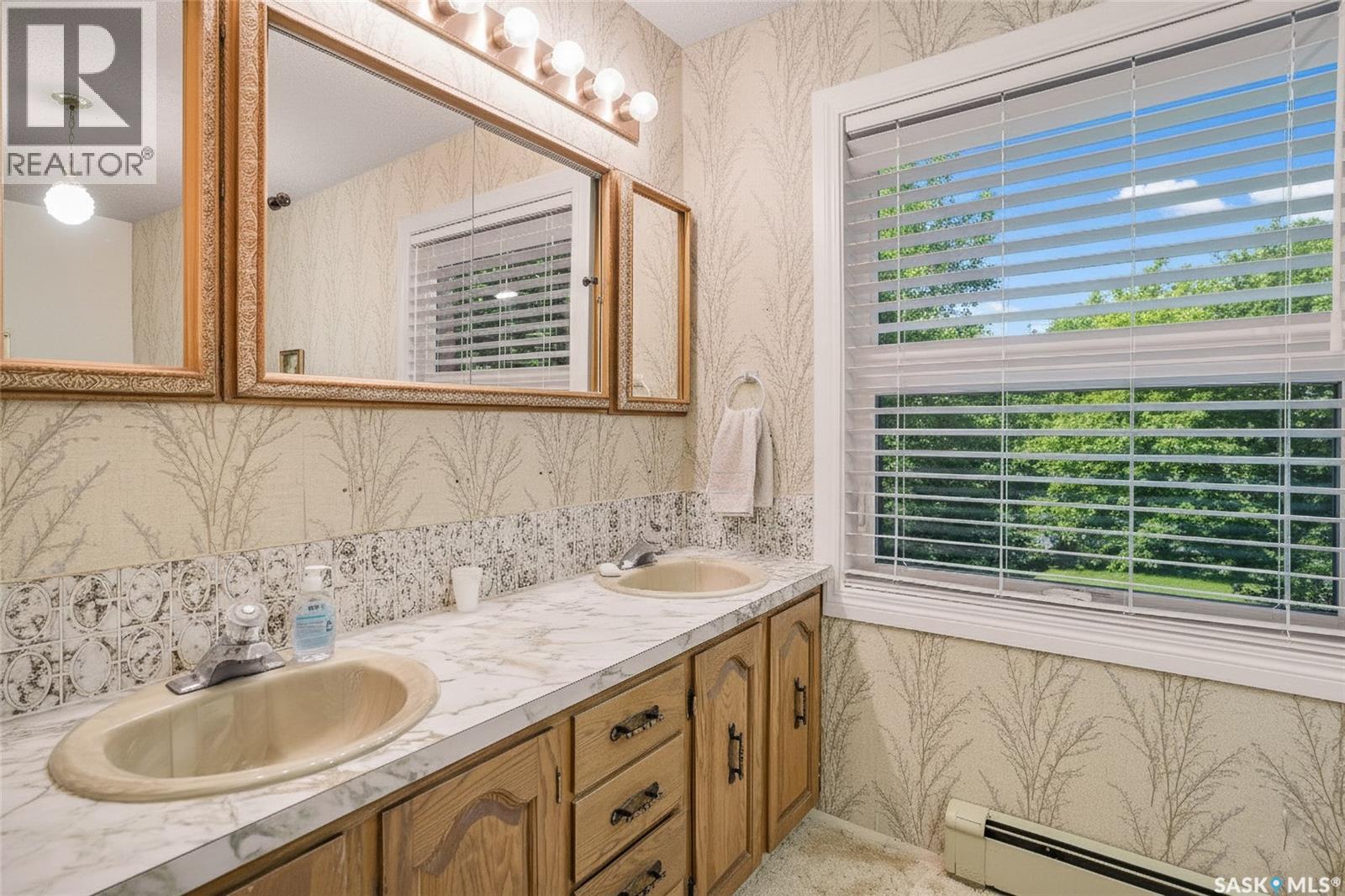 Gruenthal Road Retreat, Rosthern Rm No. 403, Saskatchewan  S0K 3R0 - Photo 19 - SK022090