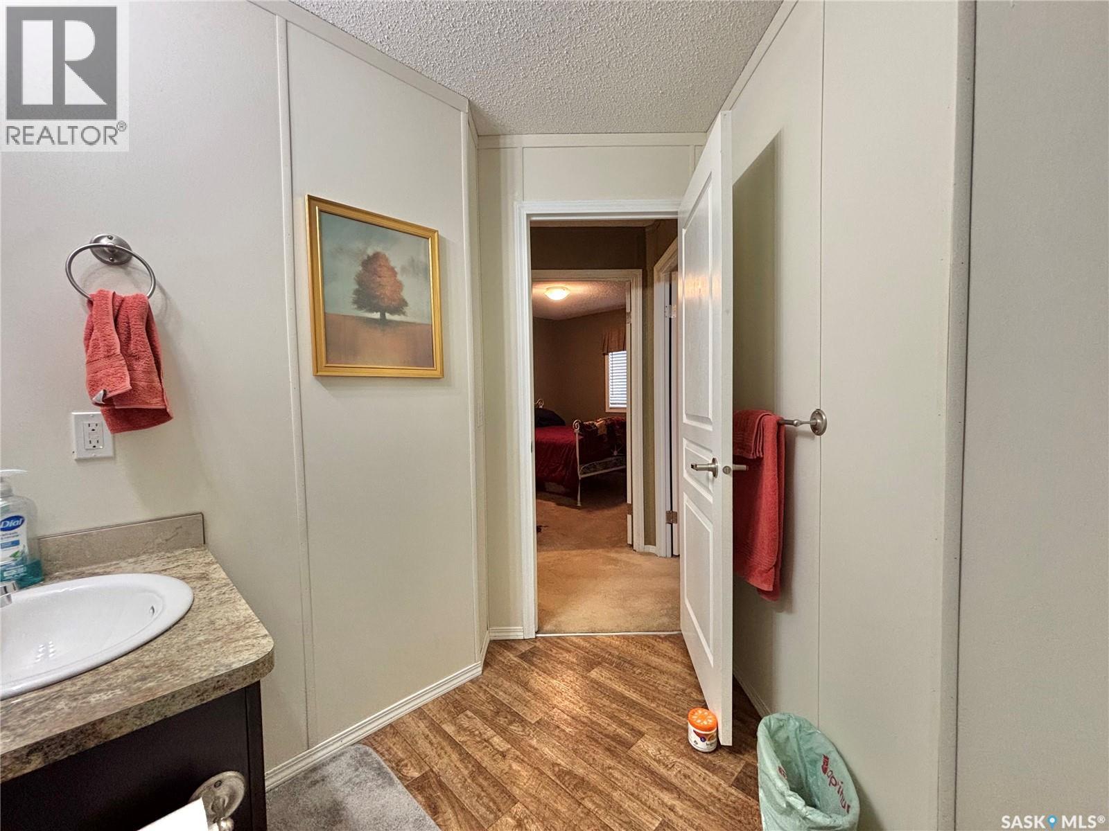 47 Westshore Greens, Yorkton, Saskatchewan  S3N 2V4 - Photo 23 - SK022081