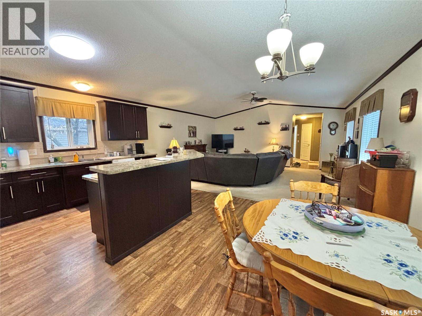 47 Westshore Greens, Yorkton, Saskatchewan  S3N 2V4 - Photo 7 - SK022081