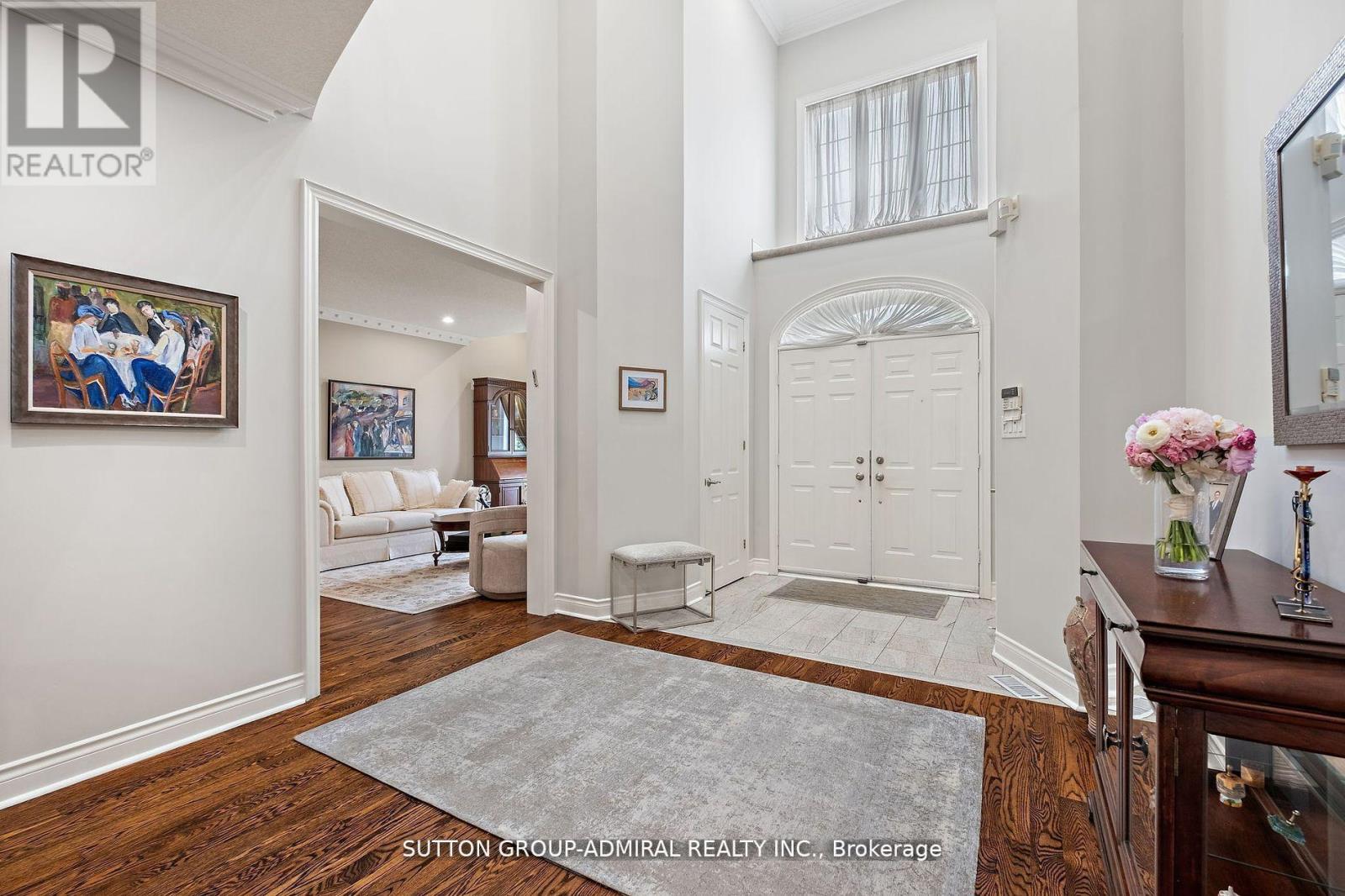 19 Langtry Place, Vaughan, Ontario  L4J 8K8 - Photo 7 - N12493814