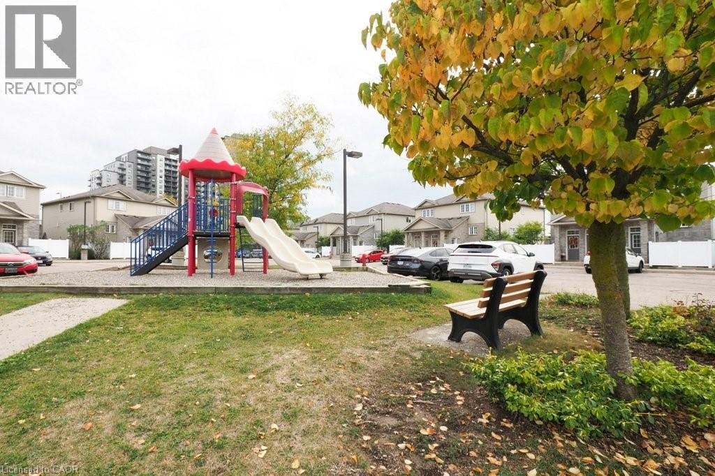 240 Westmeadow Drive Unit# D13, Kitchener, Ontario  N2N 0A1 - Photo 26 - 40772849