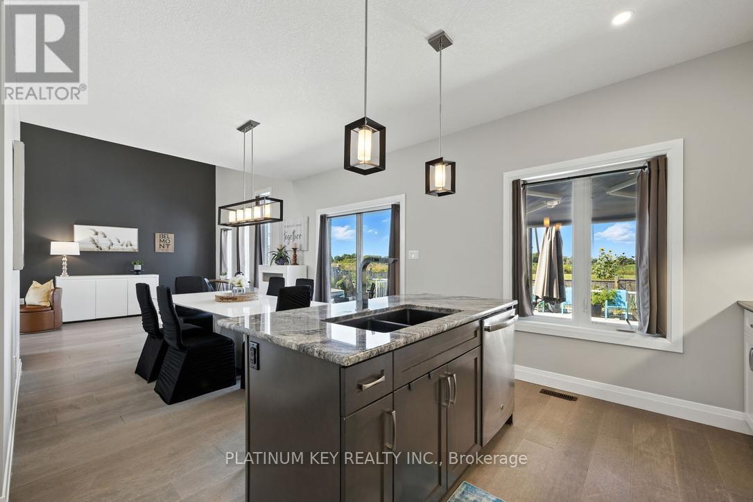 248 Snyders Avenue, Central Elgin, Ontario  N0L 1B0 - Photo 12 - X12493898