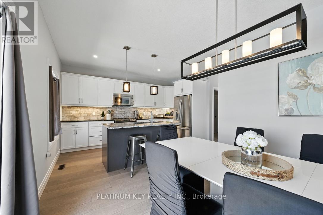 248 Snyders Avenue, Central Elgin, Ontario  N0L 1B0 - Photo 9 - X12493898