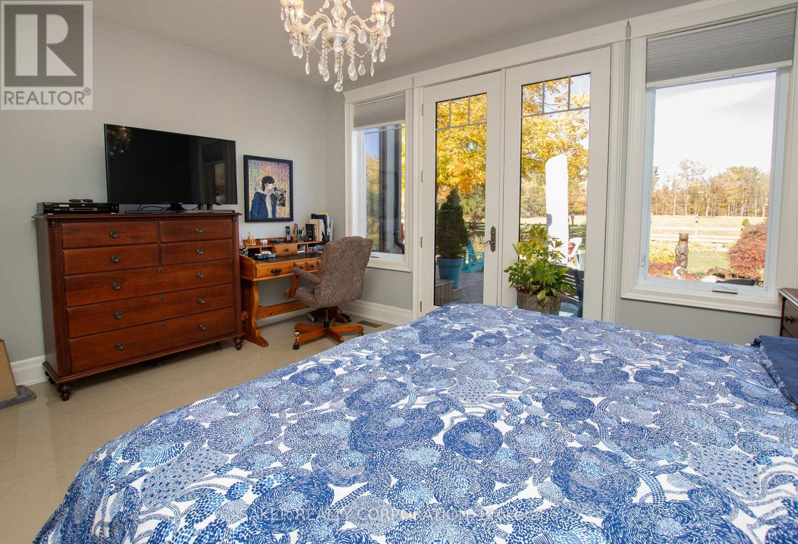 111 Harris Road, Middlesex Centre, Ontario  N0L 1E0 - Photo 15 - X12493924