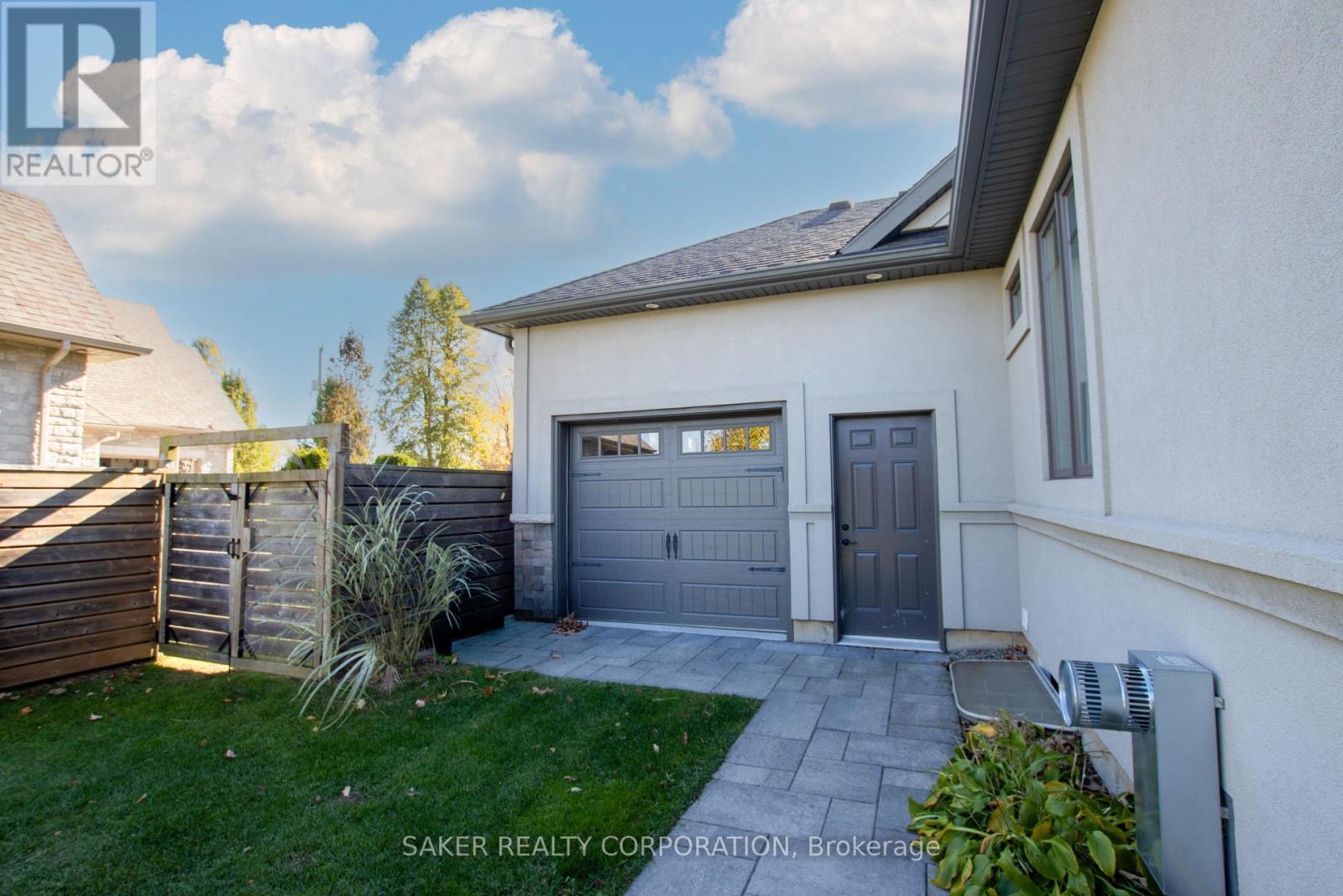 111 Harris Road, Middlesex Centre, Ontario  N0L 1E0 - Photo 31 - X12493924