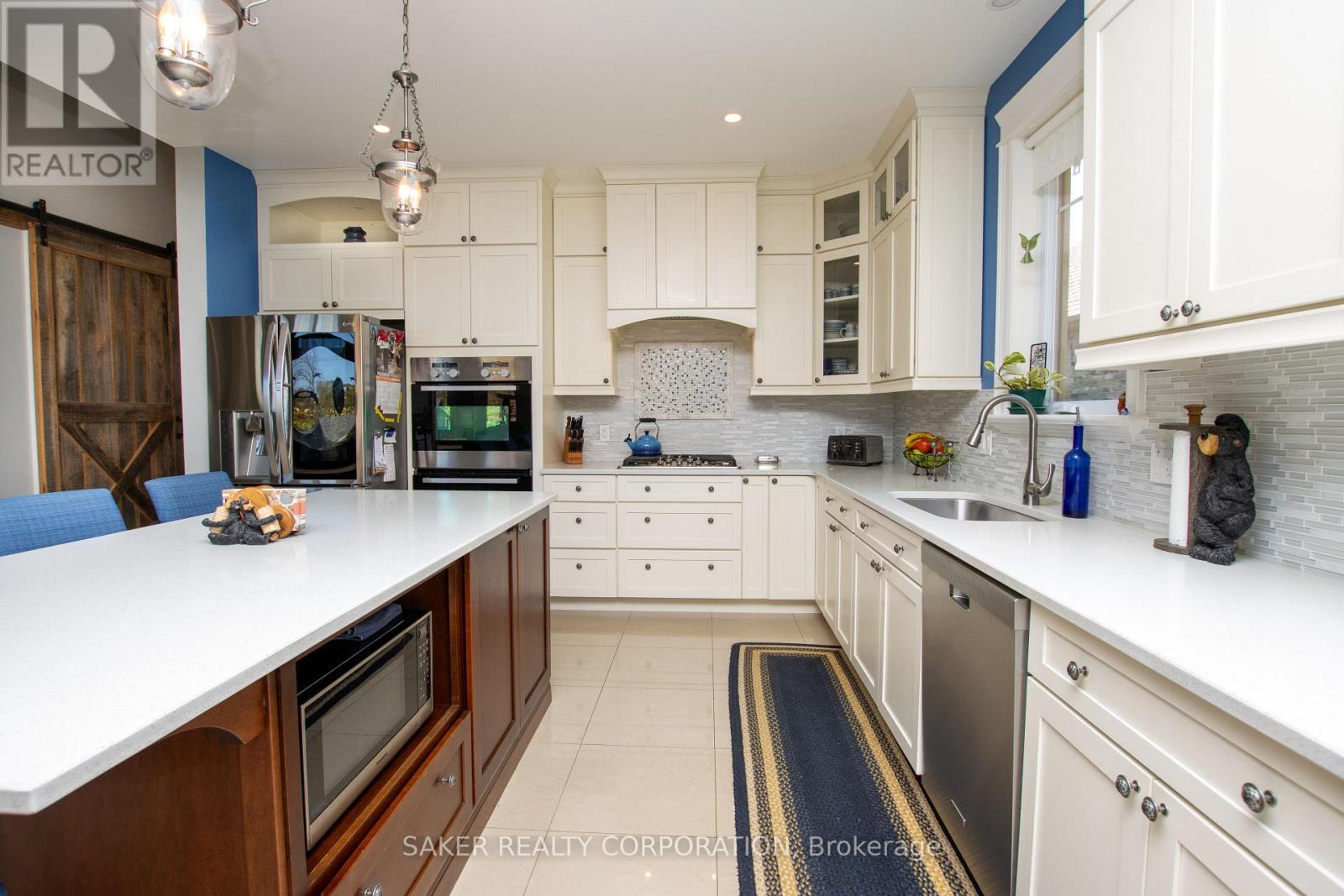 111 Harris Road, Middlesex Centre, Ontario  N0L 1E0 - Photo 9 - X12493924