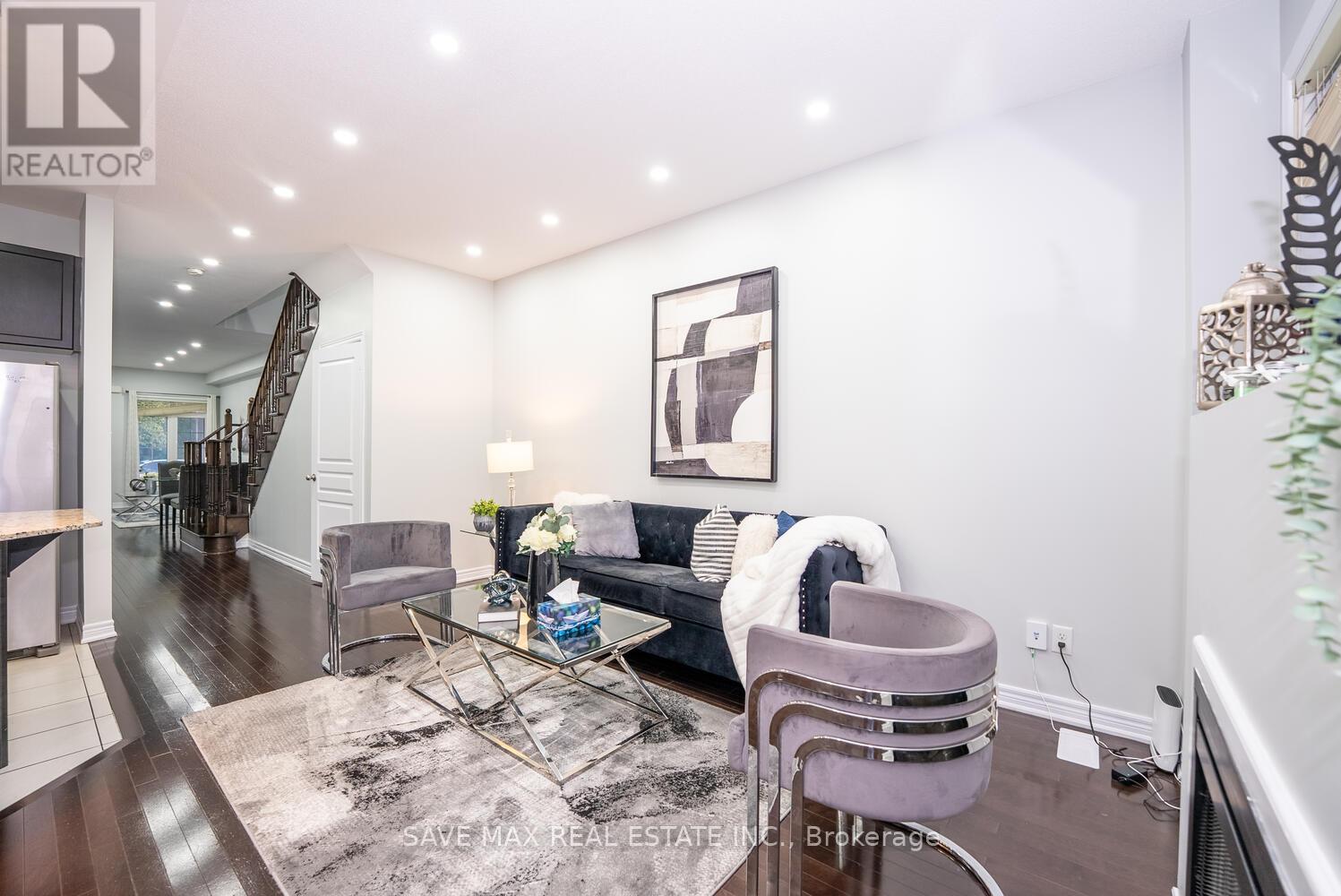 17 Primo Road, Brampton, Ontario  L7A 0Z9 - Photo 11 - W12493776