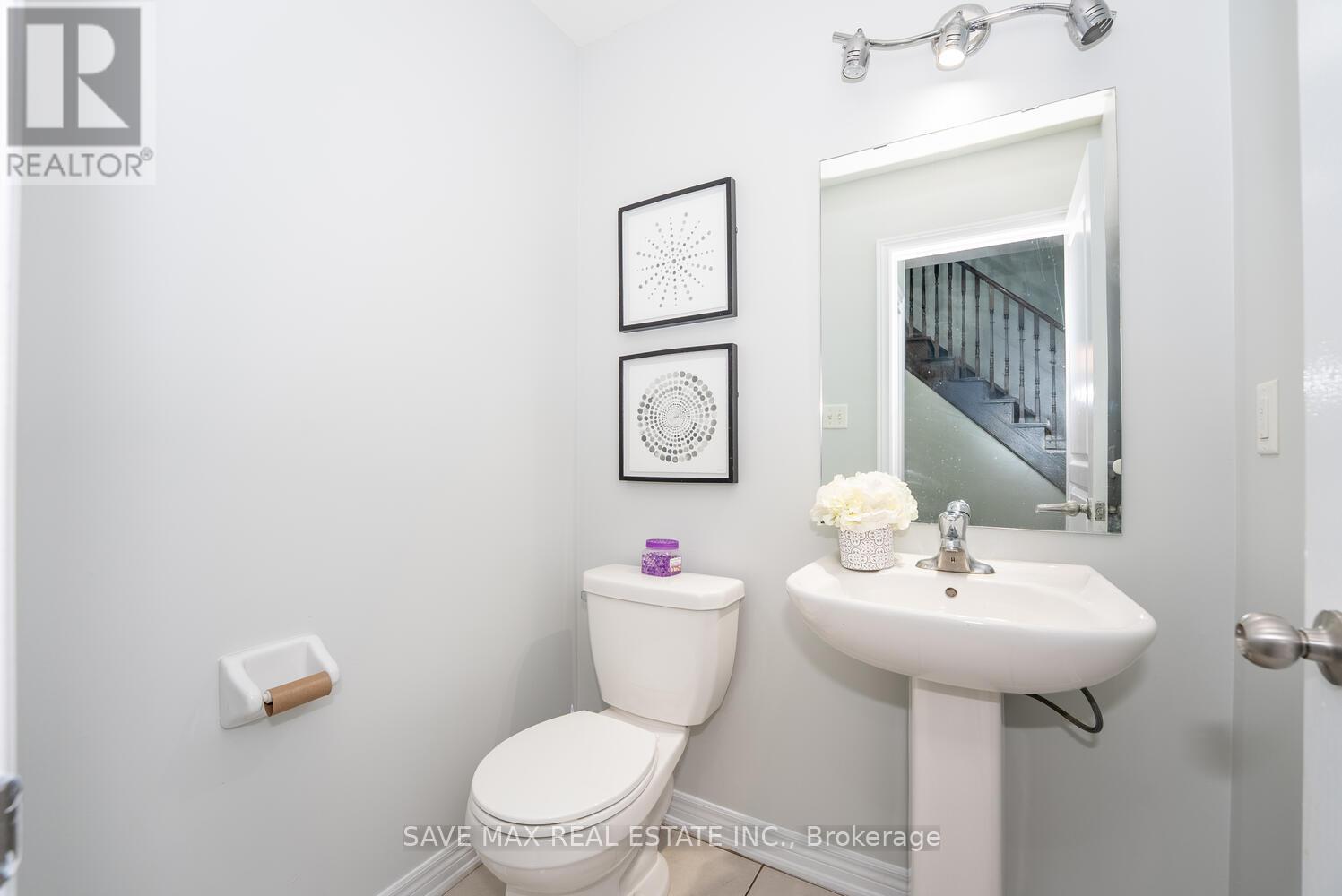 17 Primo Road, Brampton, Ontario  L7A 0Z9 - Photo 17 - W12493776