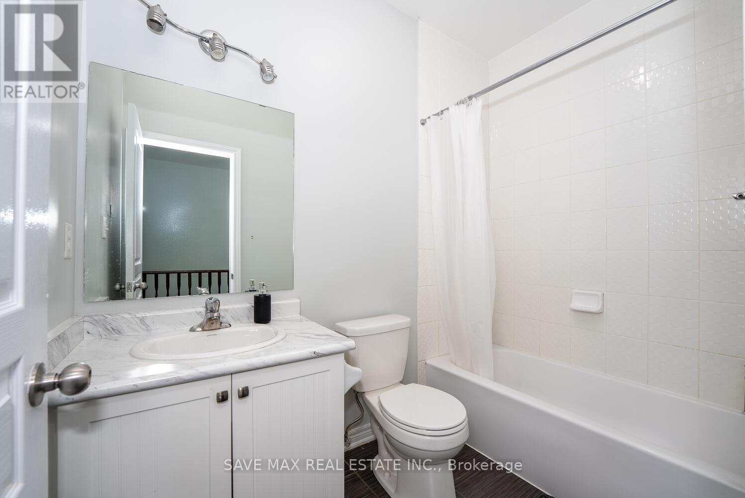 17 Primo Road, Brampton, Ontario  L7A 0Z9 - Photo 30 - W12493776