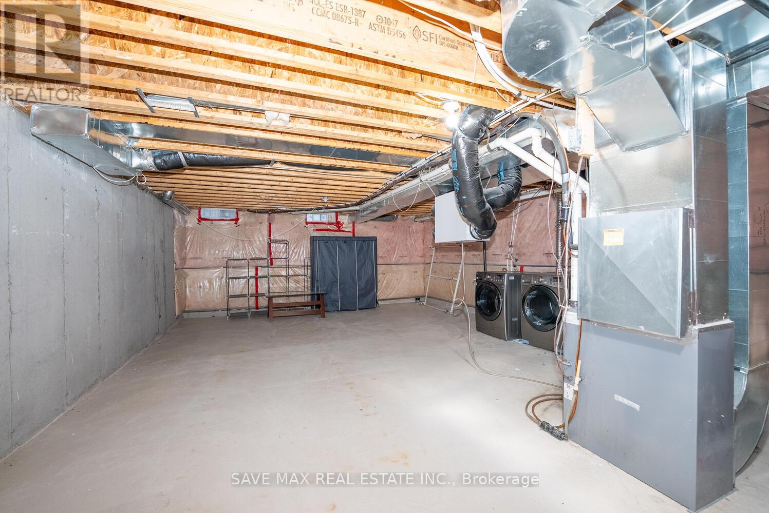 17 Primo Road, Brampton, Ontario  L7A 0Z9 - Photo 32 - W12493776