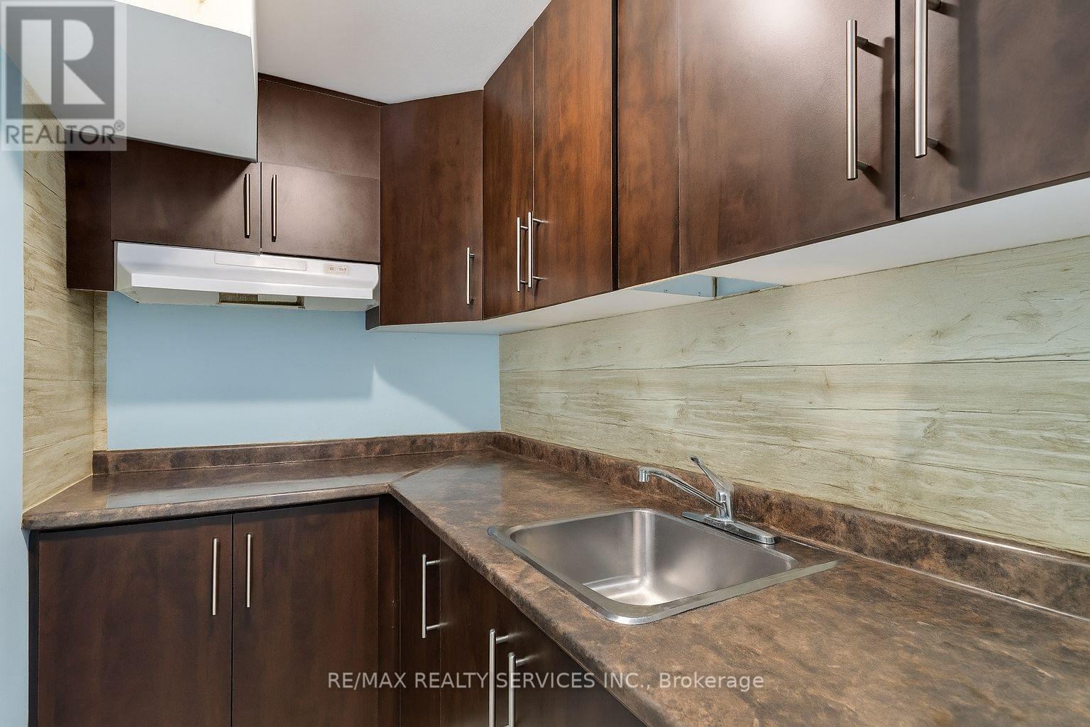 Bsmt - 524 Attenborough Terrace N, Milton, Ontario  L9T 8H5 - Photo 13 - W12493790