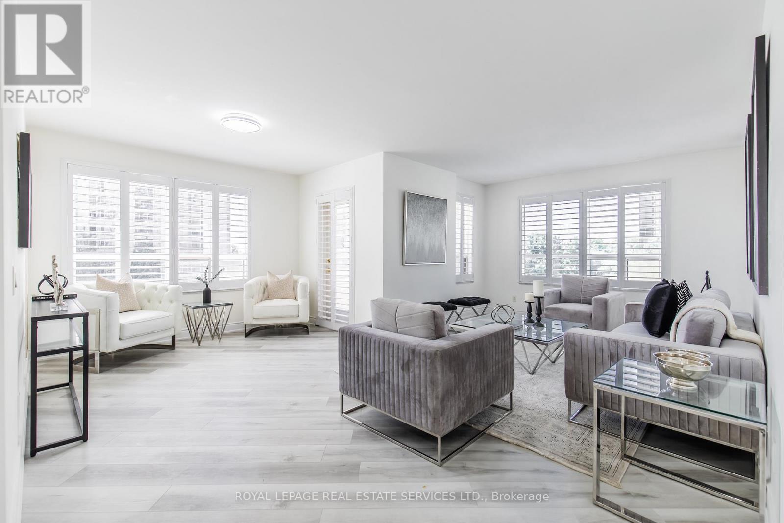 418 - 25 Kingsbridge Garden Circle, Mississauga, Ontario  L5R 4B1 - Photo 18 - W12493802