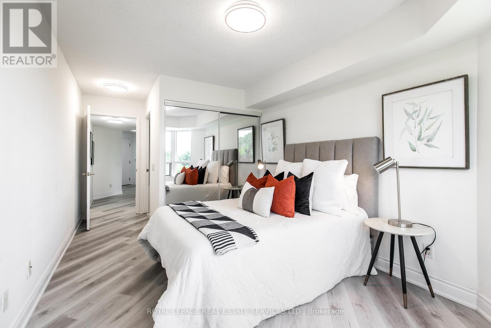 418 - 25 Kingsbridge Garden Circle, Mississauga, Ontario  L5R 4B1 - Photo 29 - W12493802