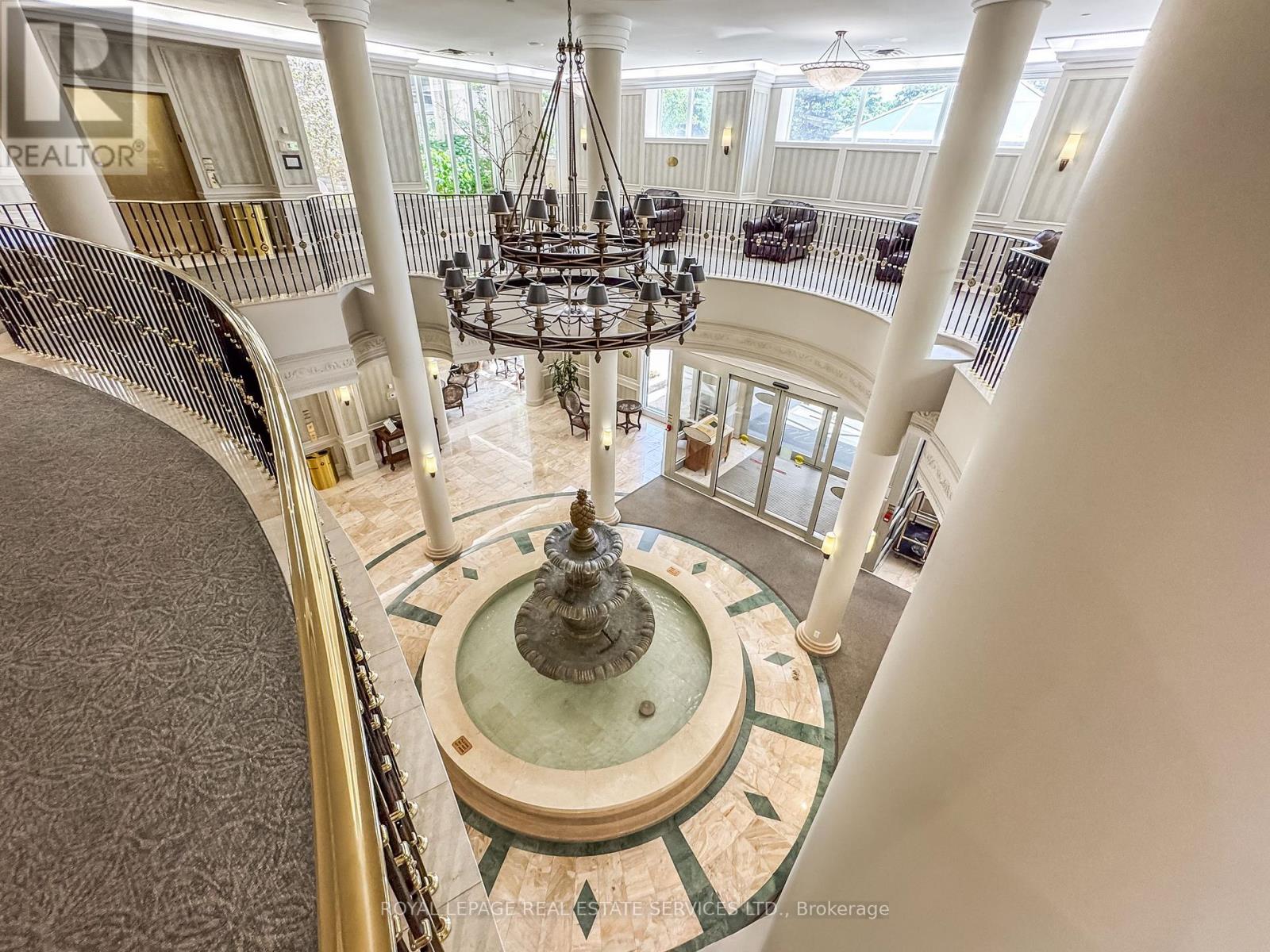 418 - 25 Kingsbridge Garden Circle, Mississauga, Ontario  L5R 4B1 - Photo 6 - W12493802