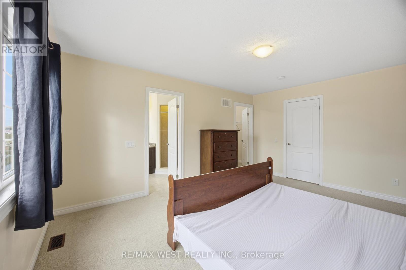 90 Sky Harbour Drive, Brampton, Ontario  L6Y 0V3 - Photo 14 - W12493810