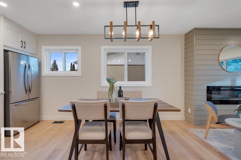 15022 86 Av Nw, Edmonton, Alberta  T5R 4C1 - Photo 12 - E4464110