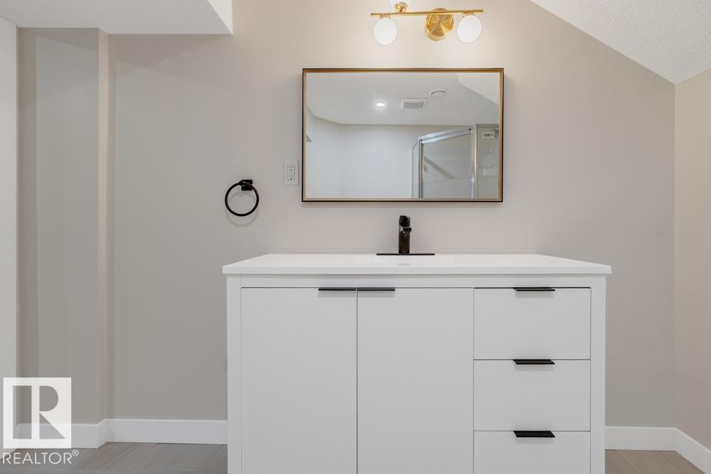 15022 86 Av Nw, Edmonton, Alberta  T5R 4C1 - Photo 37 - E4464110