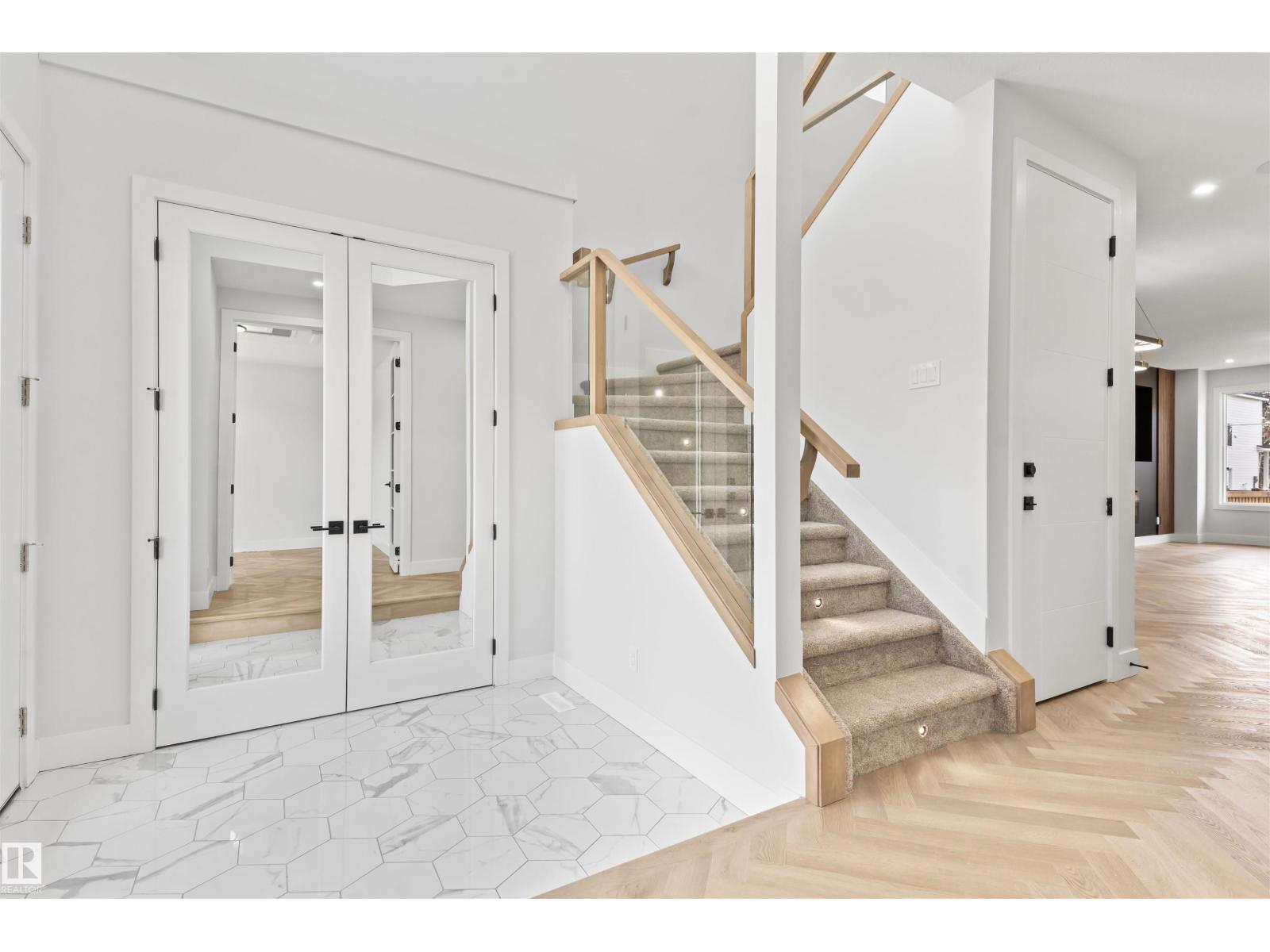 340 Roberts Wd, Leduc, Alberta  T9E 1P8 - Photo 4 - E4464114