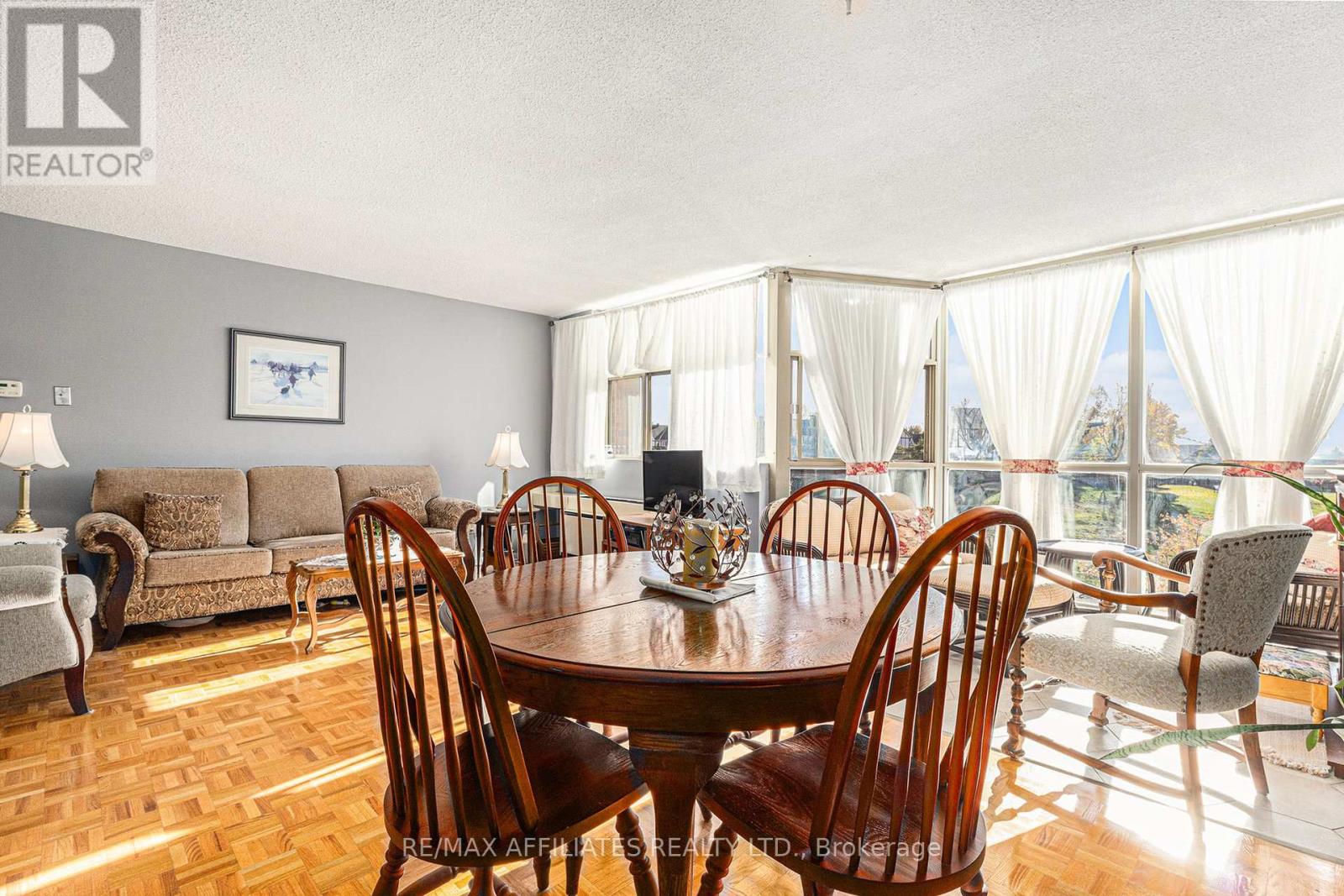 407 - 2760 Carousel Crescent, Ottawa, Ontario  K1T 2N4 - Photo 17 - X12493852