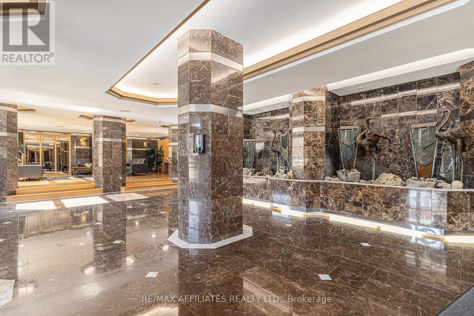 407 - 2760 Carousel Crescent, Ottawa, Ontario  K1T 2N4 - Photo 6 - X12493852