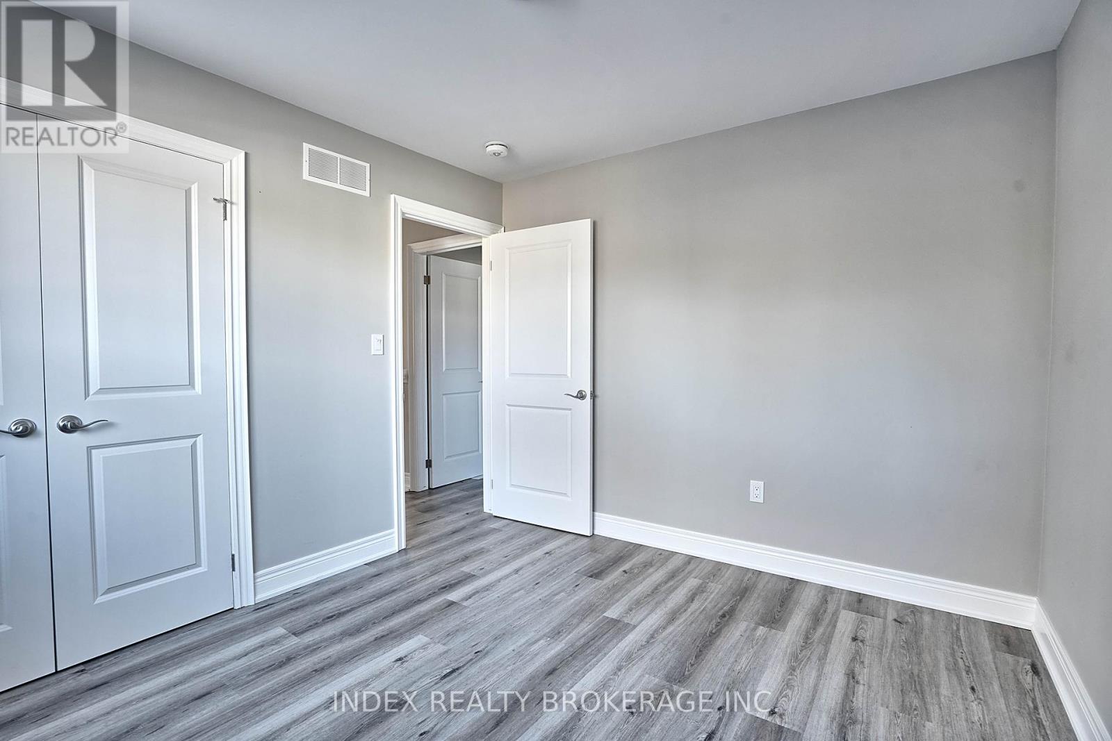 3109 Riselay Avenue, Fort Erie, Ontario  L0S 1N0 - Photo 17 - X12493830