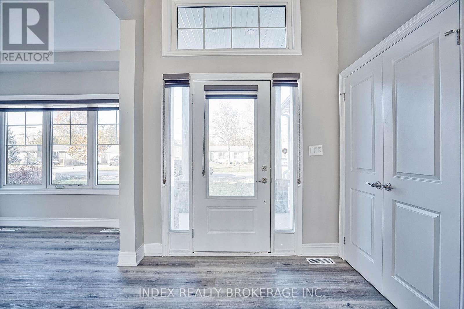 3109 Riselay Avenue, Fort Erie, Ontario  L0S 1N0 - Photo 4 - X12493830