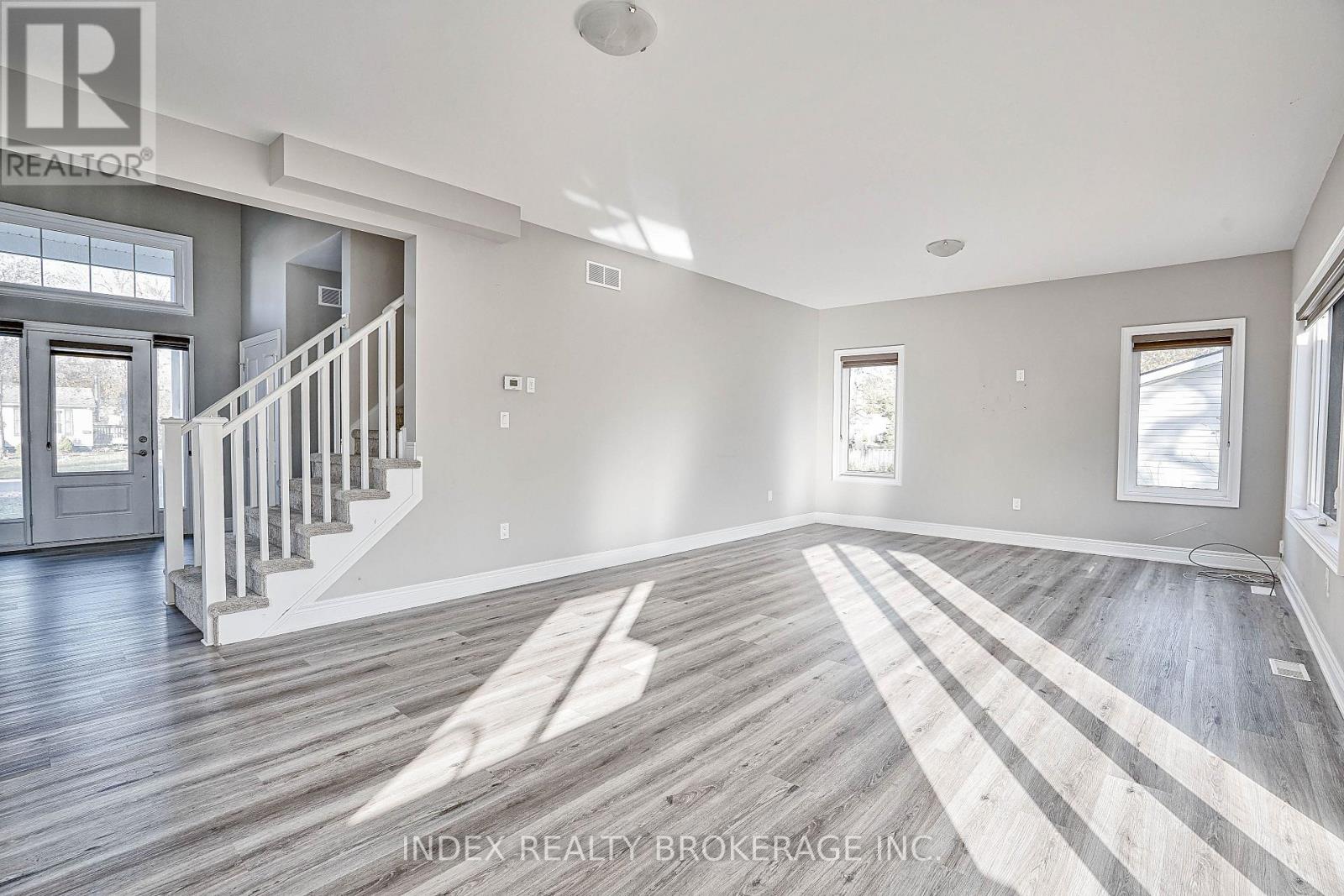 3109 Riselay Avenue, Fort Erie, Ontario  L0S 1N0 - Photo 43 - X12493830