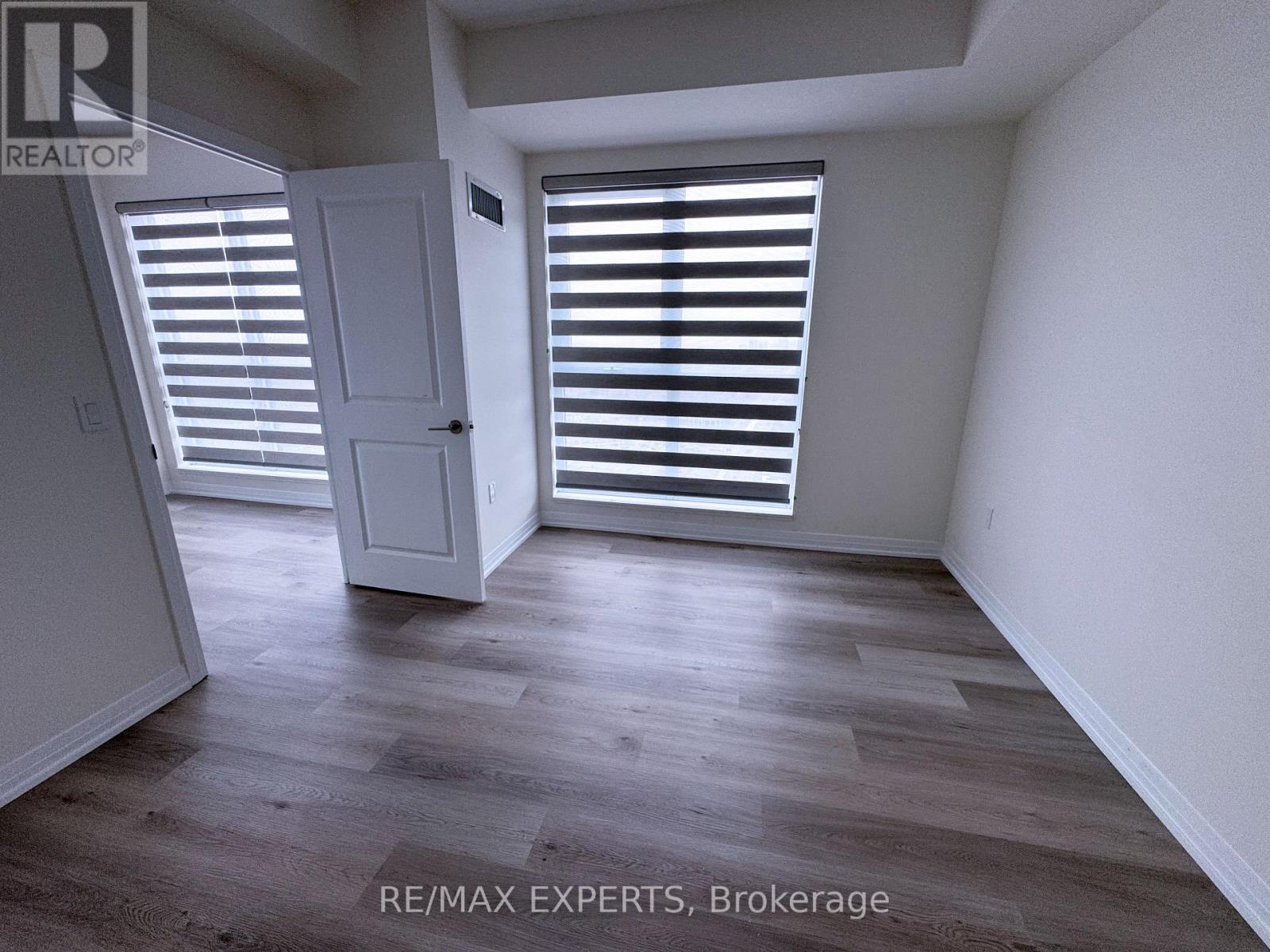 2701 - 15 Watergarden Drive, Mississauga, Ontario L5R 0H4 - Photo 21 - W12465017