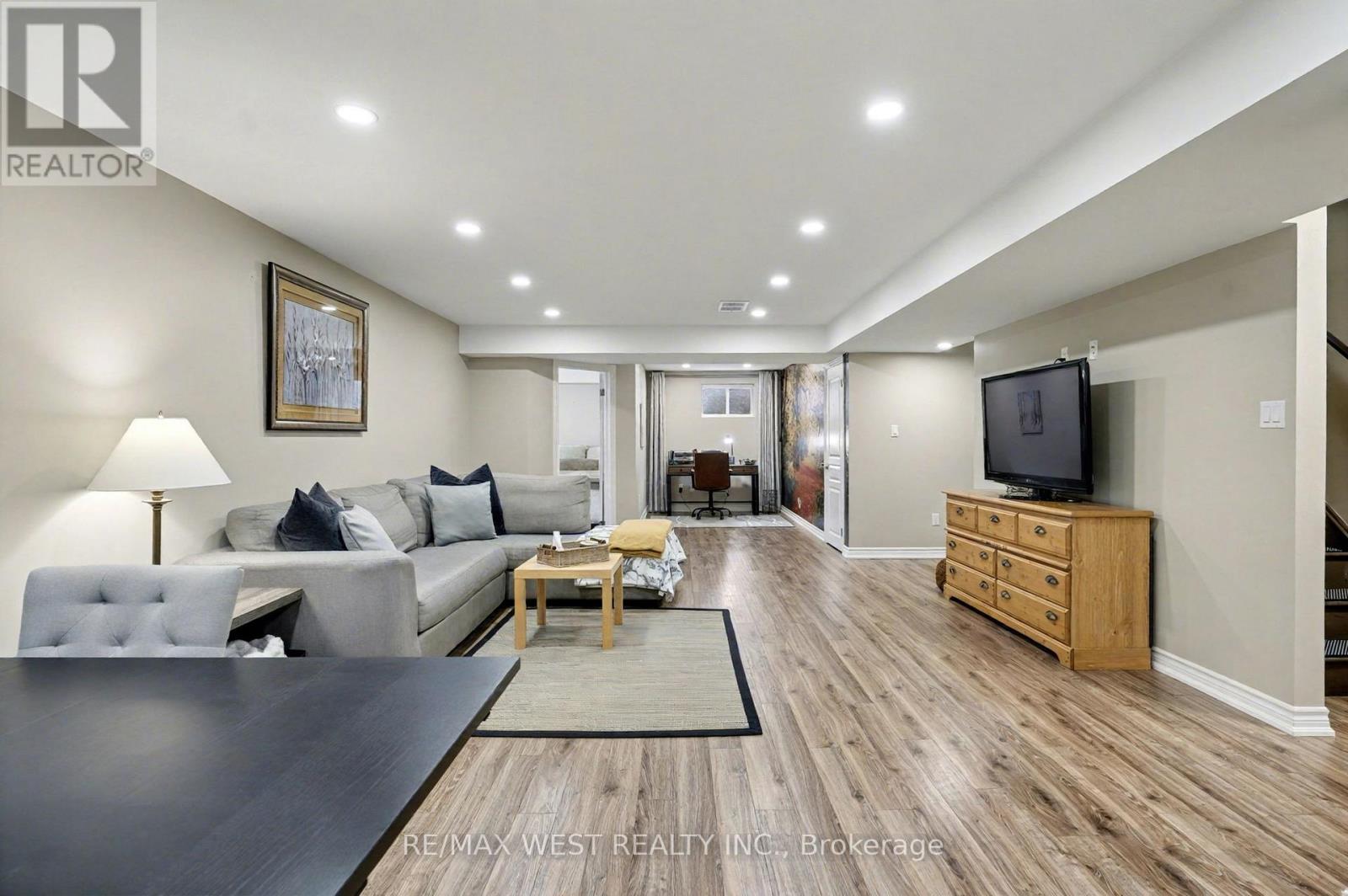 58 Forestview Court, West Lincoln, Ontario  L0R 2A0 - Photo 9 - X12492242