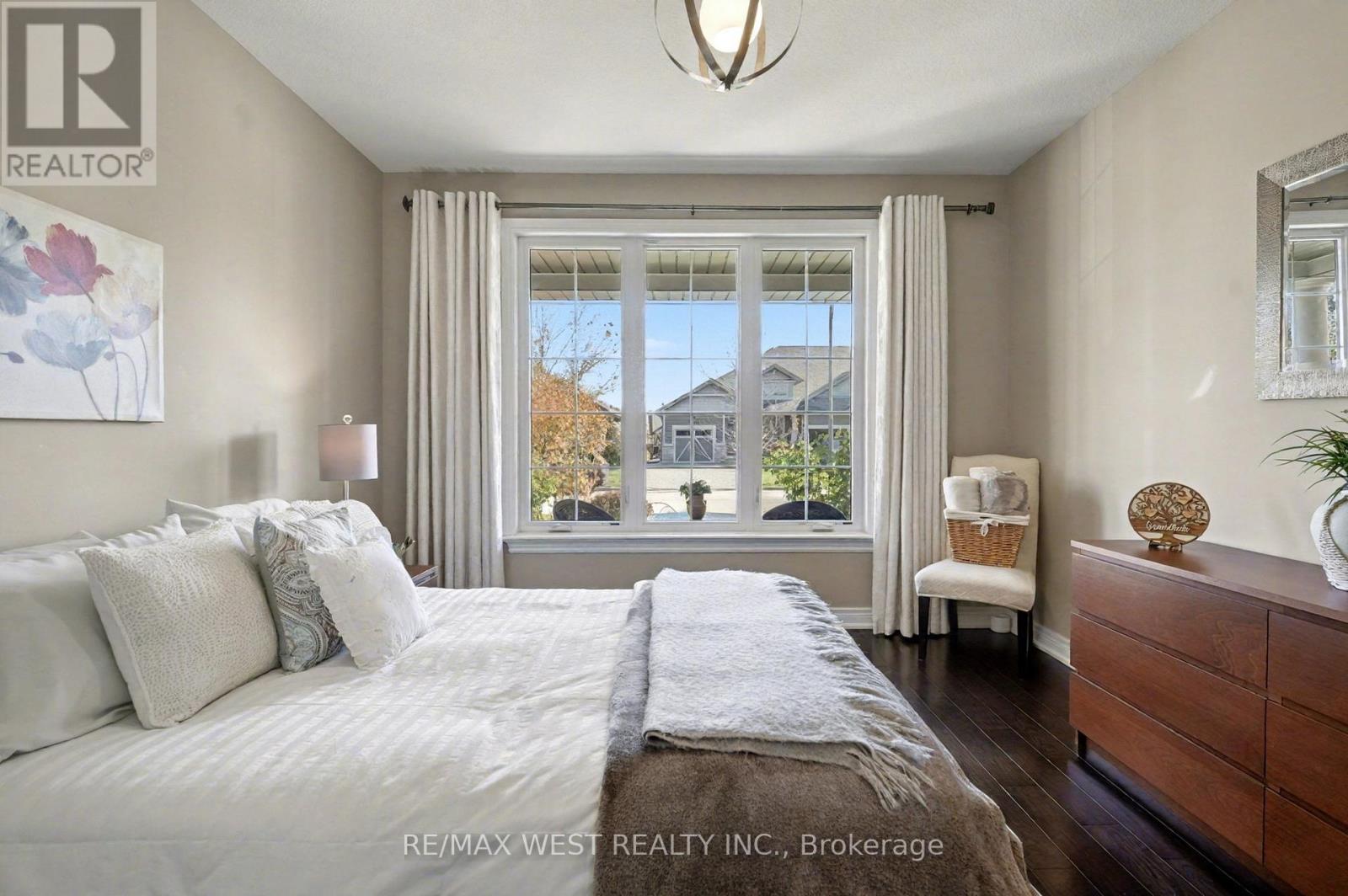 58 Forestview Court, West Lincoln, Ontario  L0R 2A0 - Photo 8 - X12492242