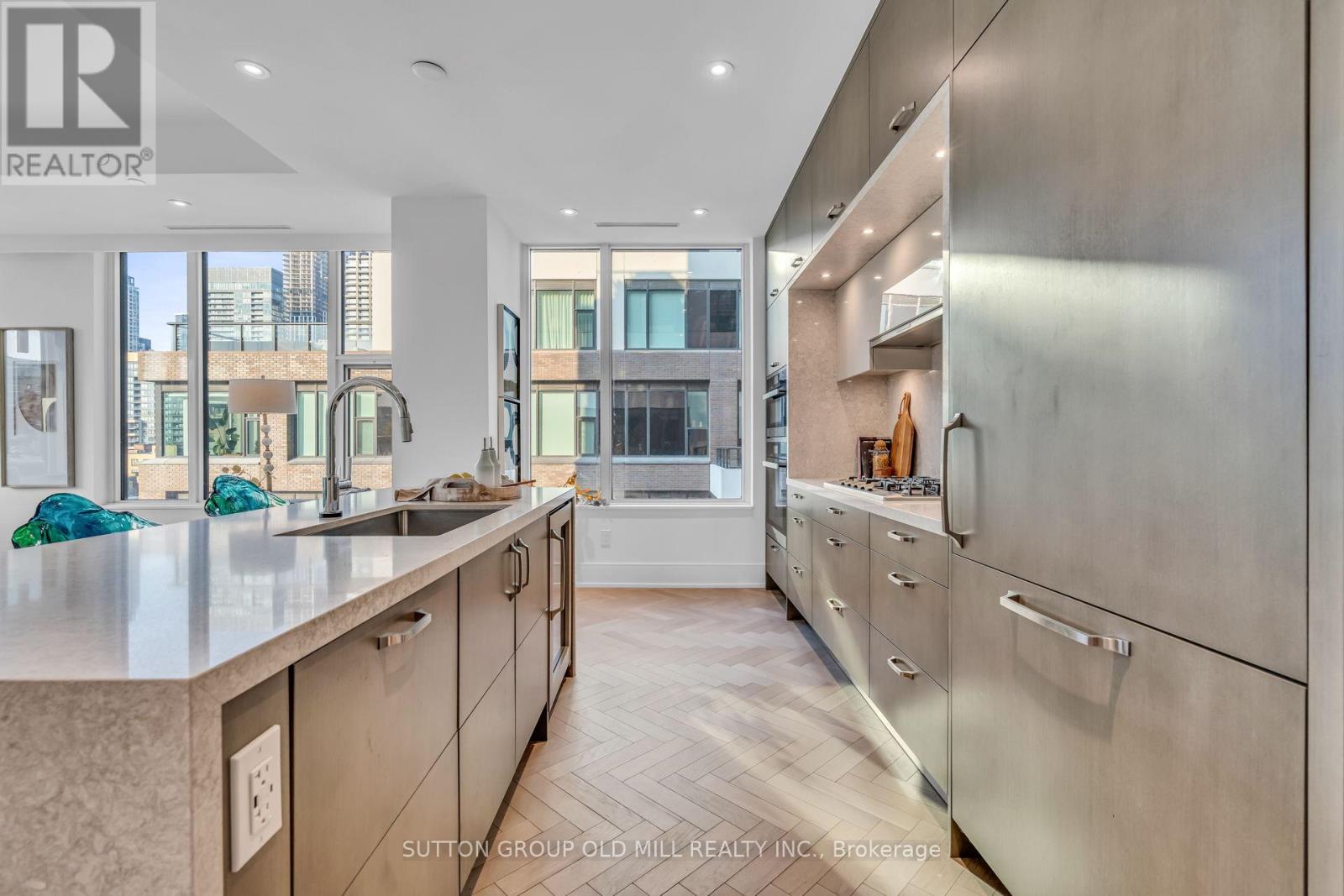 711 - 455 Wellington Street W, Toronto, Ontario  M5J 2R2 - Photo 15 - C12493880