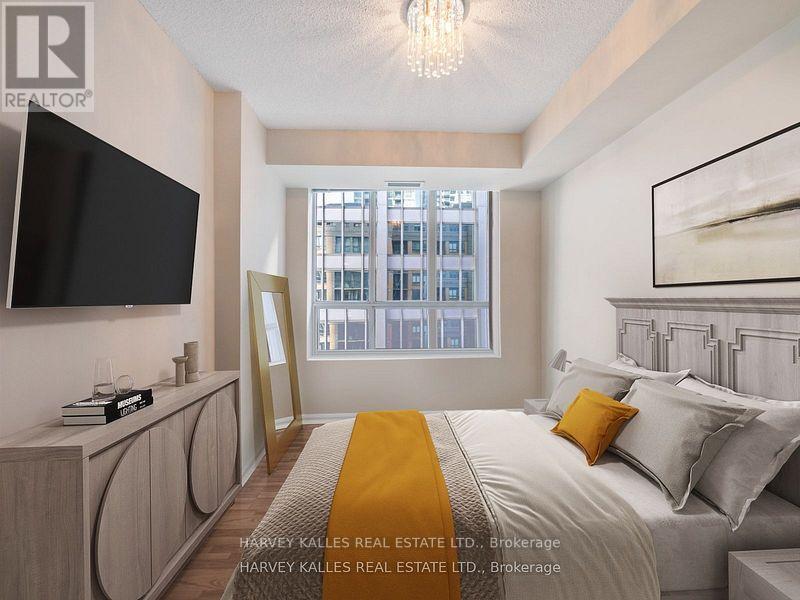 1309 - 140 Simcoe Street, Toronto, Ontario  M5H 4E9 - Photo 8 - C12493944