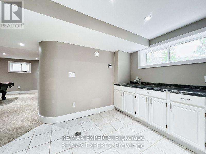 7 Montvale Drive, Toronto, Ontario  M1M 3E5 - Photo 11 - E12493862