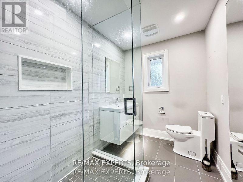 7 Montvale Drive, Toronto, Ontario  M1M 3E5 - Photo 20 - E12493862